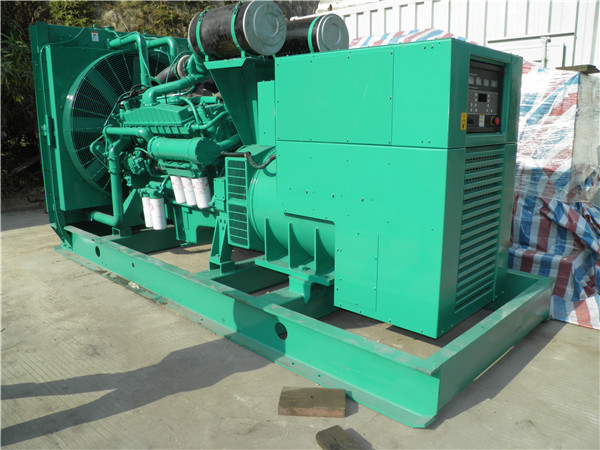 恩阳发电机租赁-厂家给大家介绍发电机失磁现象