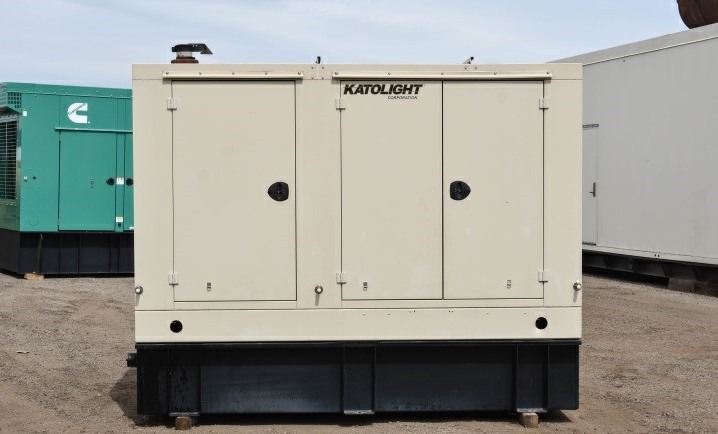 恩阳发电机出租-柴油发电机使用电压互感器时的注意事项