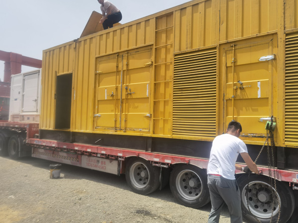 恩阳发电机出租100KW发电机需要什么规格的电缆线？