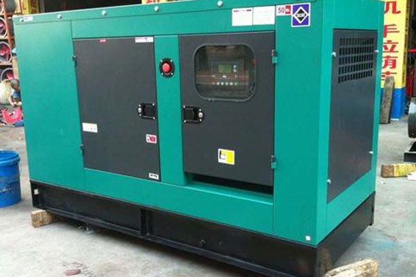 恩阳如何检查机油的使用时间？