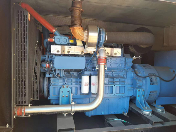 恩阳燃油消耗率与进气温度的具体关系是什么？