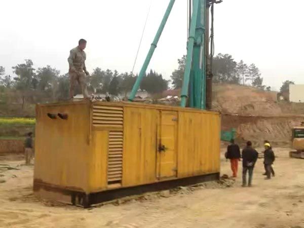 恩阳如何判断水冷式机油散热器密封件是否需要更换？